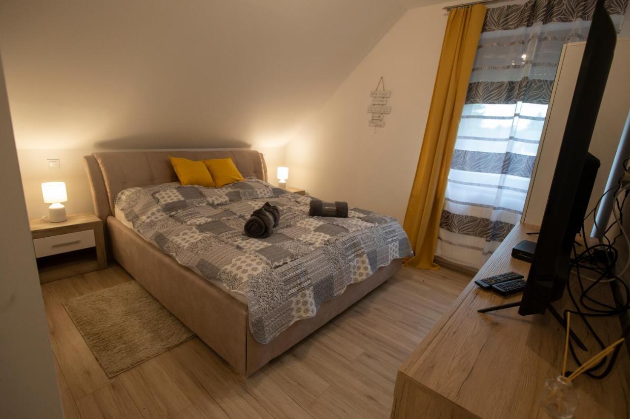 Egerliget Vendeghaz Apartment ฮอร์กานี ภายนอก รูปภาพ